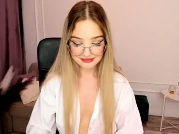 bloomingheart – webcam model profile photo