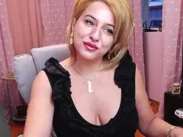 carrielovex – webcam model profile photo