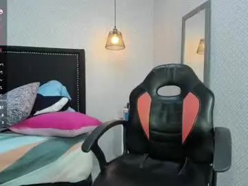 lorenadavies – webcam model profile photo