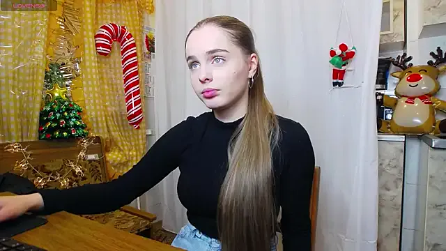 AlicaLOVEalisa777 – webcam model profile photo