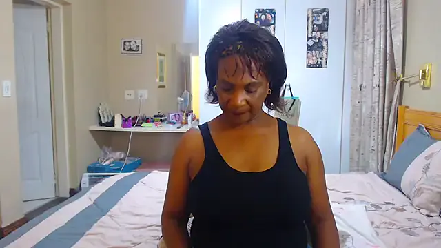 Hotgrannyx – webcam model profile photo