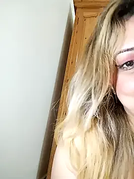 indilasixeey – webcam model profile photo