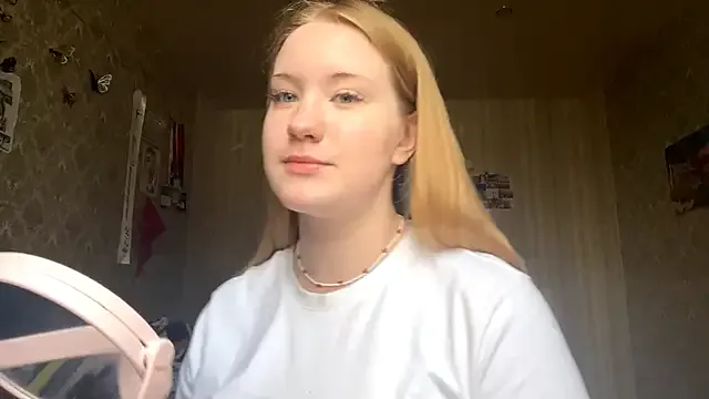 PandaFluff – webcam model profile photo