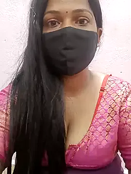 Renuma – webcam model profile photo