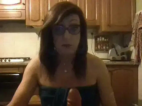 Tiabet – webcam model profile photo