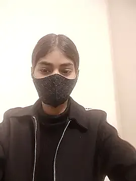 trana_ – webcam model profile photo